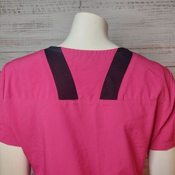 V-Neck Scrub Top - Picture 7 of 10